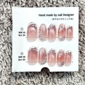 Pink Glitter Press-On Nails